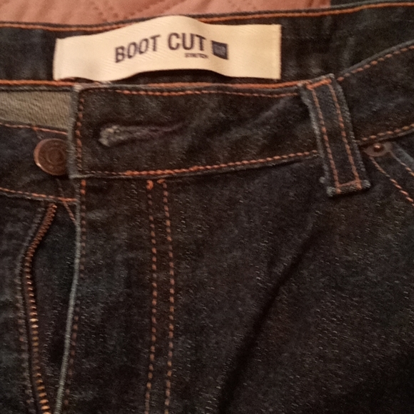 Jeans - Picture 2 of 2